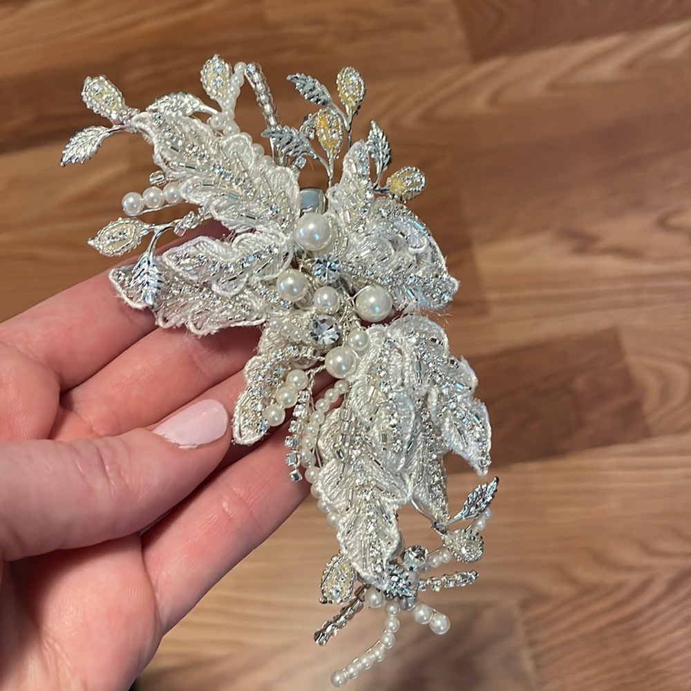 Bridal hair piece